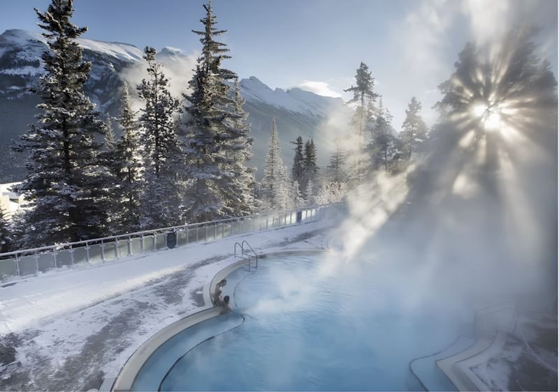 Lake Louise,Moraine Lake/Johnston Canyon and Banff Hot springs Tour - Key points before you book