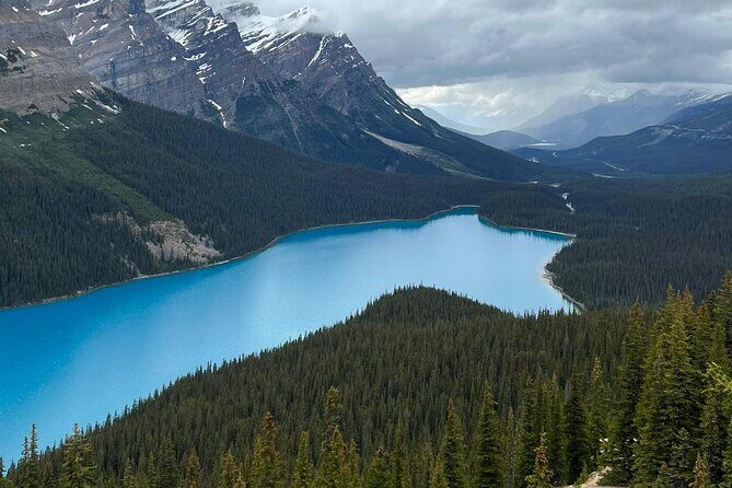 Lake Louise, Moraine Lake, Peyto Lake, Crowfoot Tour from Banff - FAQs
