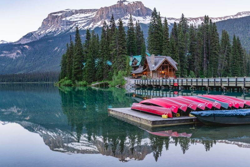 Lake Louise, Moraine & Peyto Lakes Full-Day Tour - Peyto Lake: a third view in the same outing
