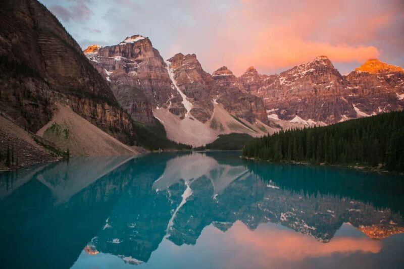 Lake Louise,Moraine,Emerald Lake,Johnston Canyon & BanffTour - Analyzing the Value and Experience