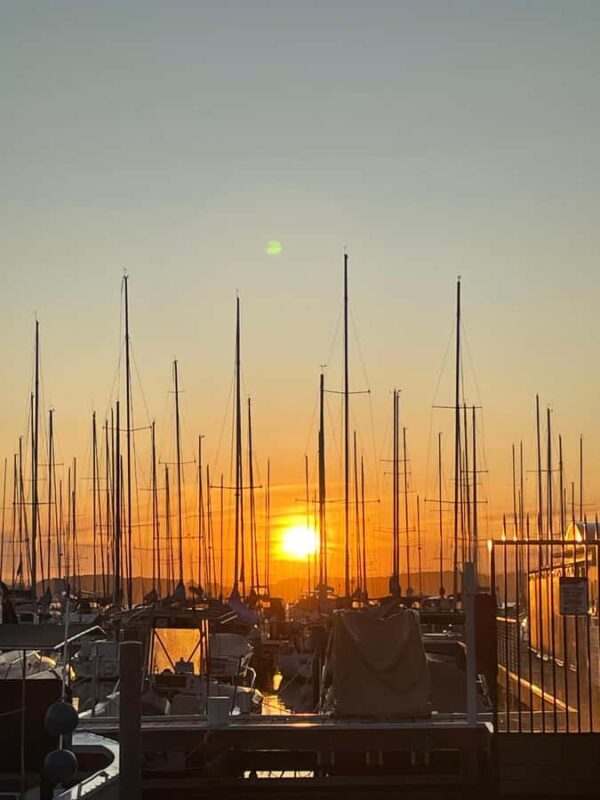 Lake Macquarie: luxury sunset small group yacht cruise - An In-Depth Look at the Lake Macquarie Yacht Cruise