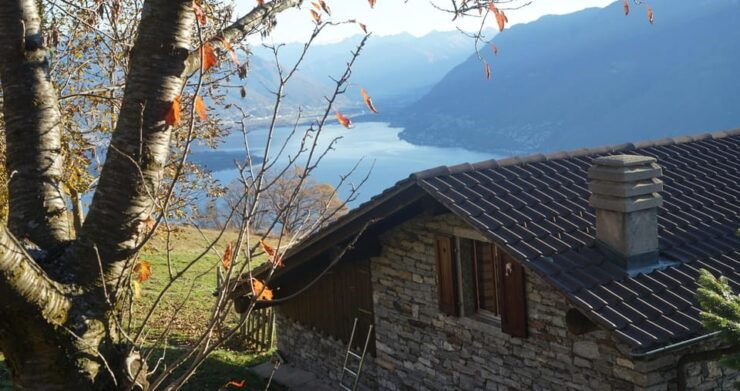 Lake Maggiore: Smugglers Trekking Across the Border - Good To Know