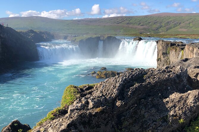 Lake Myvatn Day Tour and Godafoss Waterfall for Cruise Ships From Akureyri Port - Impressive Nature