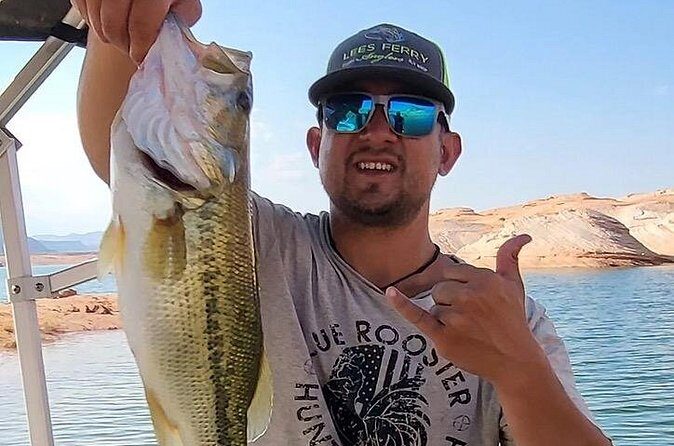 Lake Powell Fishing Charters and Water Fun in Arizona - Who Would Love This Tour?  