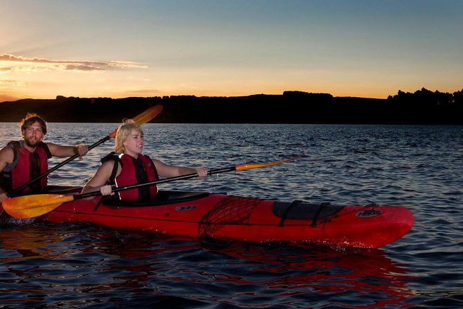 Lake Rotoiti Evening Kayak Tour Including Hot Springs, Glowworm Caves and BBQ Dinner - Tour Overview and Details