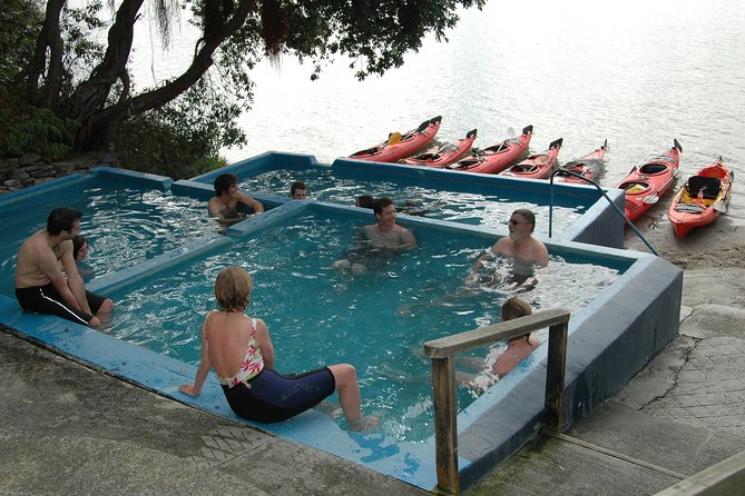 Lake Rotoiti Evening Kayak Tour Including Hot Springs, Glowworm Caves and BBQ Dinner - BBQ Dinner Included