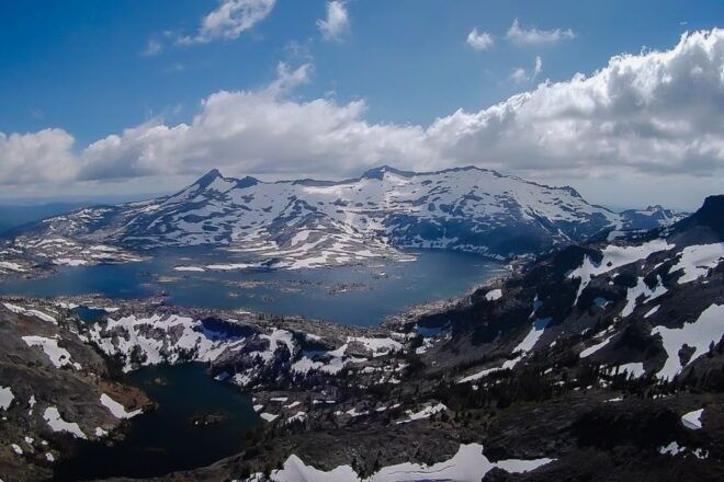 Lake Tahoe: 30-Minute Helicopter Tour - Select Participants and Date