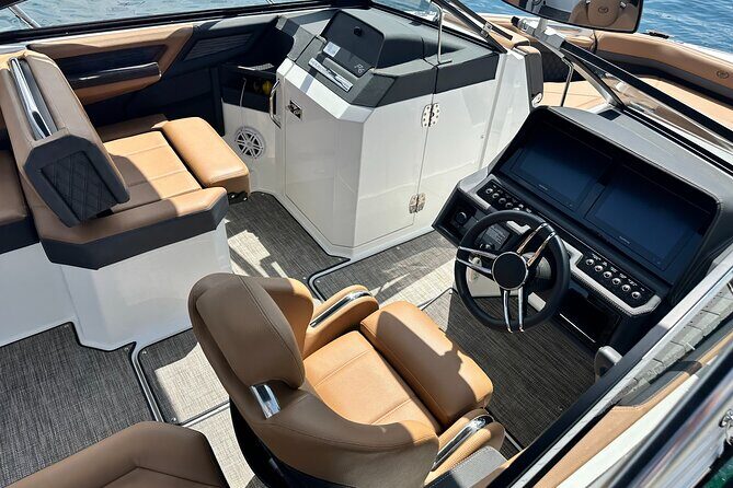 Lake Tahoe Boat Tour - Lake Tahoe Boat Tour Review: A Luxurious and Personalized Lake Escape