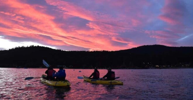 Lake Tahoe Sunset Kayak Tour - Experience Highlights
