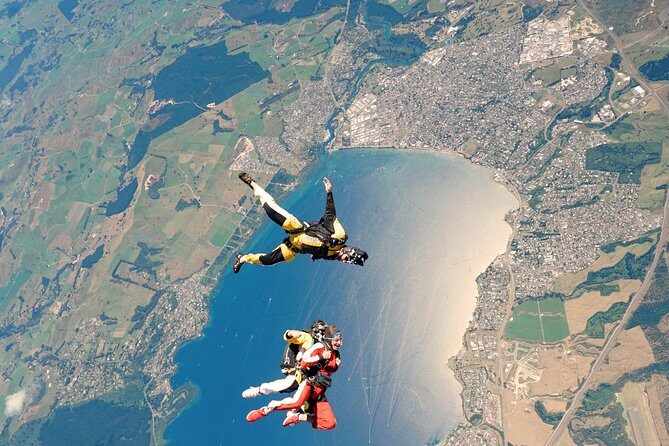 Lake Taupo 12,000-Foot Tandem Skydiving - The Booking and Arrival Process