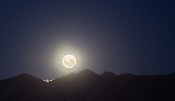 Lake Tekapo: Stargazing Experience - Attractions in the Area
