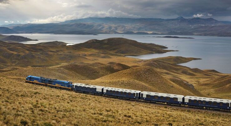 Lake Titicaca in Luxury Train Ending in Arequipa for 3 Days - Experiencing Lake Titicaca and Surroundings