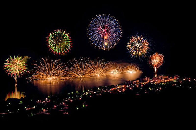Lake Toya Fireworks & Mt. Yotei Full-Day Tour with Transfer - What to know before you go