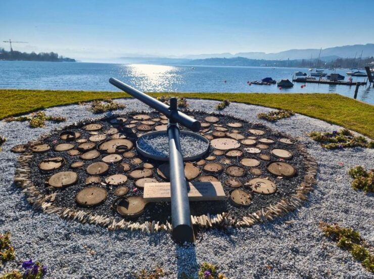 Lake Zurich: Smartphone Scavenger Hunt - Activity Overview