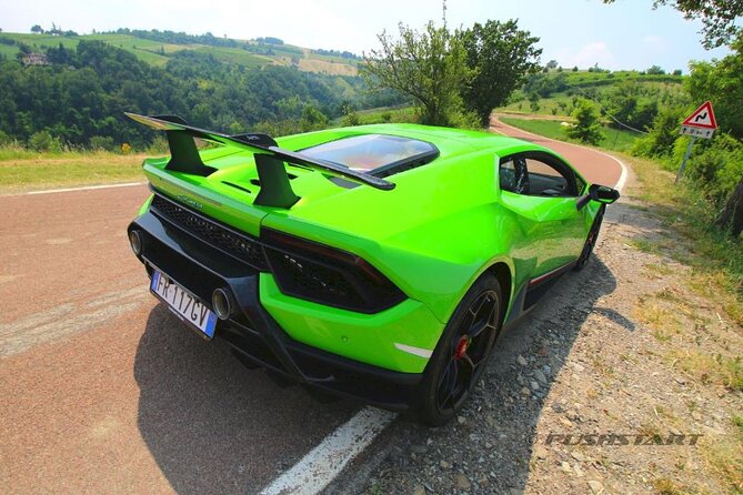 LAMBORGHINI HURACAN PERFORMANTE - Esperienza Di Guida a Maranello - Pricing and Value