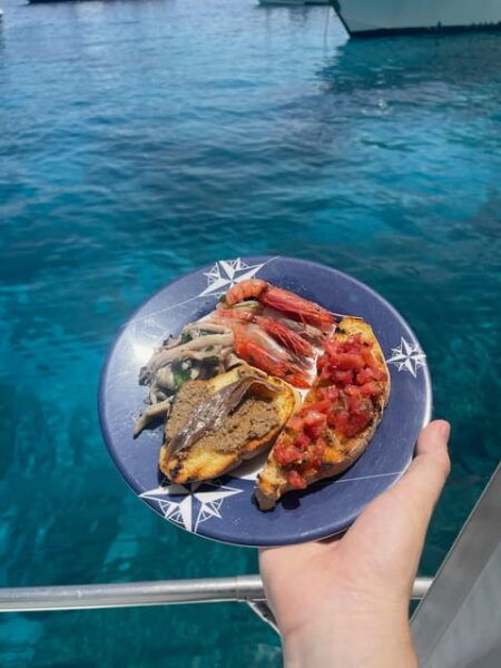 Lampedusa: Elegant Day Boat Tour With Lunch on Board - Tips for a Great Experience