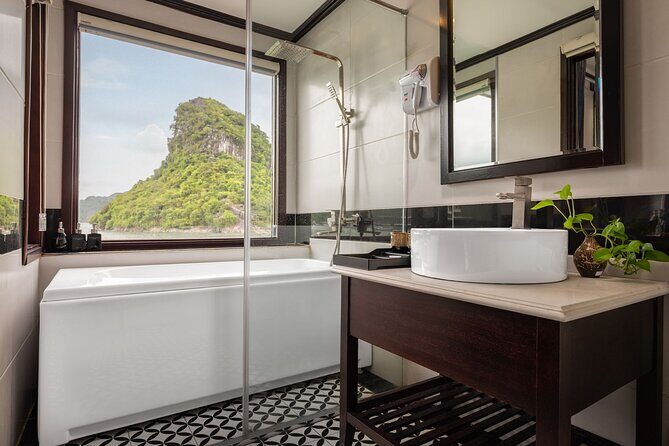 Lan Ha and Halong Bay 5 Star Cruise with Balcony - The Sum Up