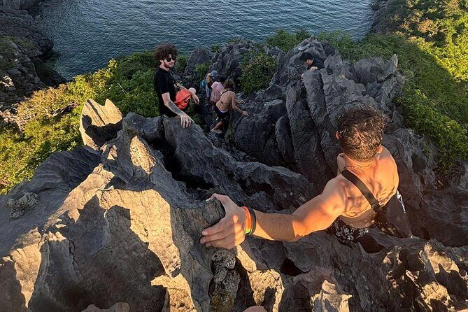 Lan Ha Bay 2 Days 1 Night Adventure - Good To Know