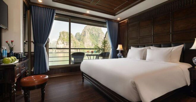 Lan Ha Bay: 2 Days 1 Night Luxury Cruise, Swimming, Kayaking - Exciting Activities