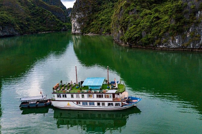Lan Ha Bay Boutique Cruise 2d/1n Tour: Kayaking & Swimming at Pristine Places - Overview of the Tour