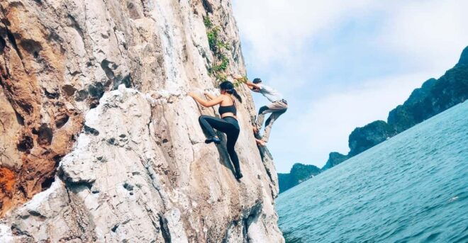 Lan Ha Bay: Deep-water Soloing - Essential Gear and Preparation