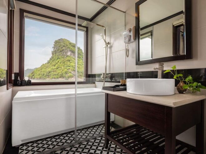 Lan Ha Bay - Ha Long Bay 2 Days Trip Private Balcony Room. - Activities Onboard
