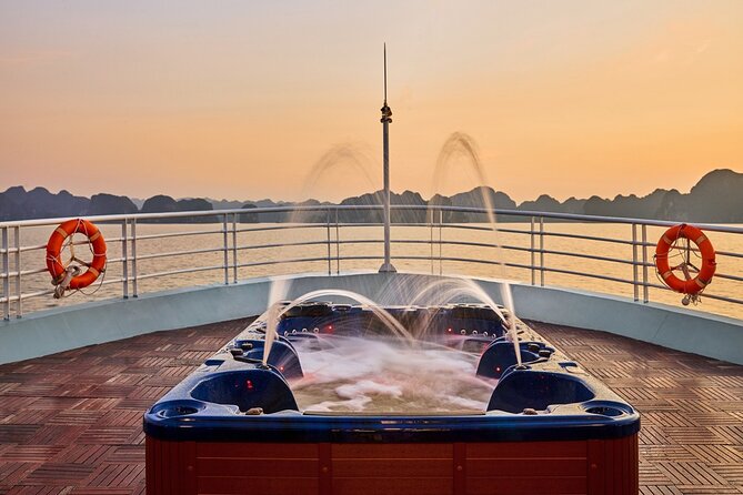 Lan Ha Bay Luxury Cruise 2d/1n: Kayaking, Swimming & Full Meals, Pristine Bay - Directions