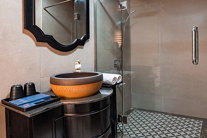 Lan Ha Bay Overnight Cruise With Kayaking, Tai Chi, Swimming,... - Additional Activities and Services