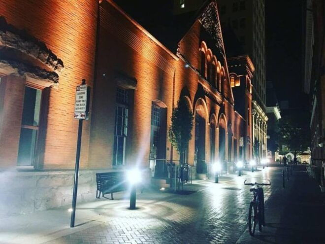Lancaster: Evening Ghost Tour by Candlelight - Pennsylvania Dutch Folklore