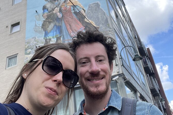 Land of Comics Outdoor Escape Game in Brussels - Game Logistics and Starting Point