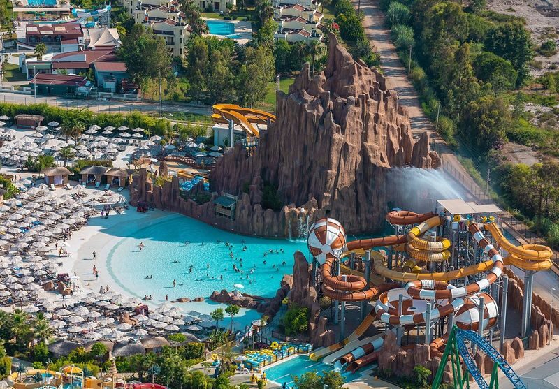 Land of Legends Themepark & Night Show with transfers from Alanya - A full day from Alanya to Serik