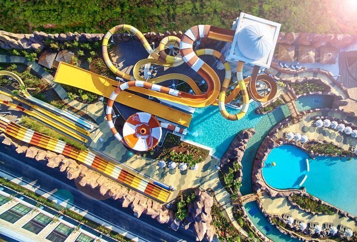 Land of Legends Themepark & Night Show with transfers from Alanya - Should you book the Land of Legends day trip?