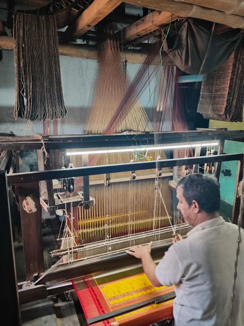 Land of Terracotta Temples and Weavers Homeland Bishnupur - Joypur Forest Tea Break