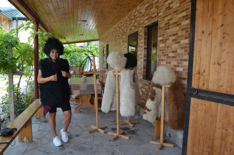 Land of the Sun Full Day Wine and Grapes Tour in Kakheti - Good To Know