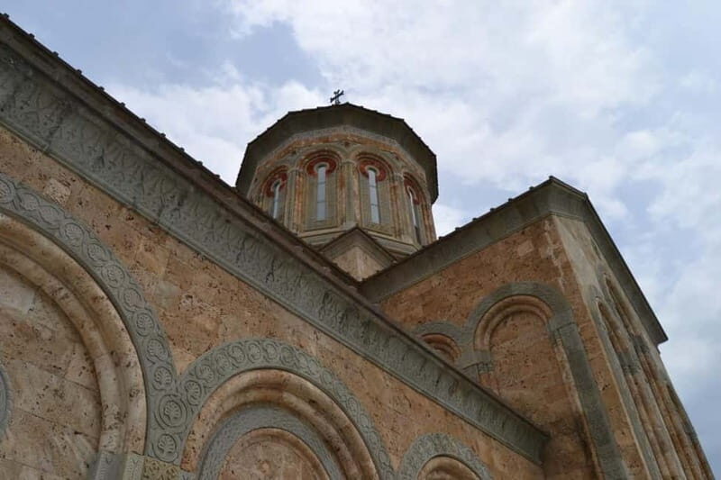 Land of the Sun Full Day Wine and Grapes Tour in Kakheti - Transport, Timing, and Value