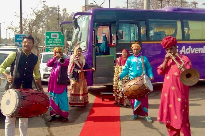 Land Transfer - Jhansi to Khajuraho - Overview of the Transfer