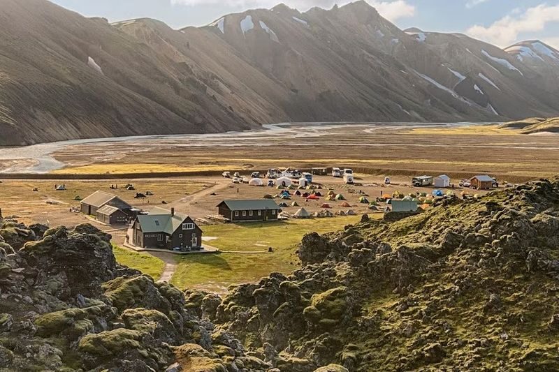 Landmannalaugar hiking, nature bath and Haifoss day tour - Háifoss and Granni bring the day back to waterfalls