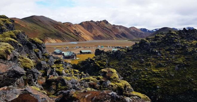 Landmannalaugar: Private Day Tour - 4x4/Hiking - Landmannalaugar Experience