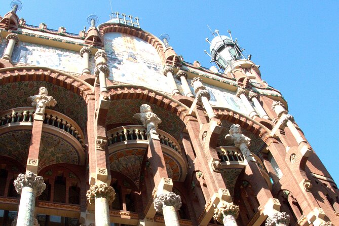Landmarks and Legends of El Born: A Self-Guided Audio Tour - Passeig Del Born: a Promenade of History