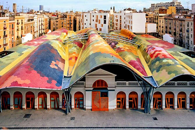 Landmarks and Legends of El Born: A Self-Guided Audio Tour - The Sum Up