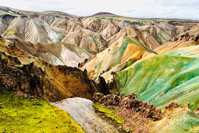Landmarks From Above: Helicopter Tour With Geothermal Bath - Common Questions