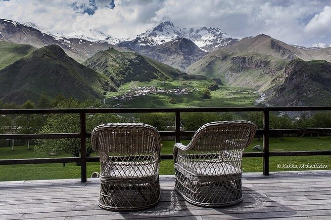 Landscapes of Ananuri Gudauri, Kazbegi and Hotel Rooms Group Tour - Reviews and Ratings