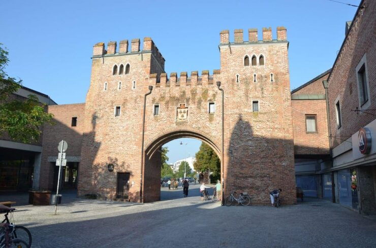 Landshut and Trausnitz Castle Private Guided Walking Tour - Key Points
