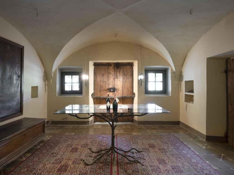 Langhe: Visit to the Vineyard and Historic Cellars with Tasting - Authenticity and Cultural Value