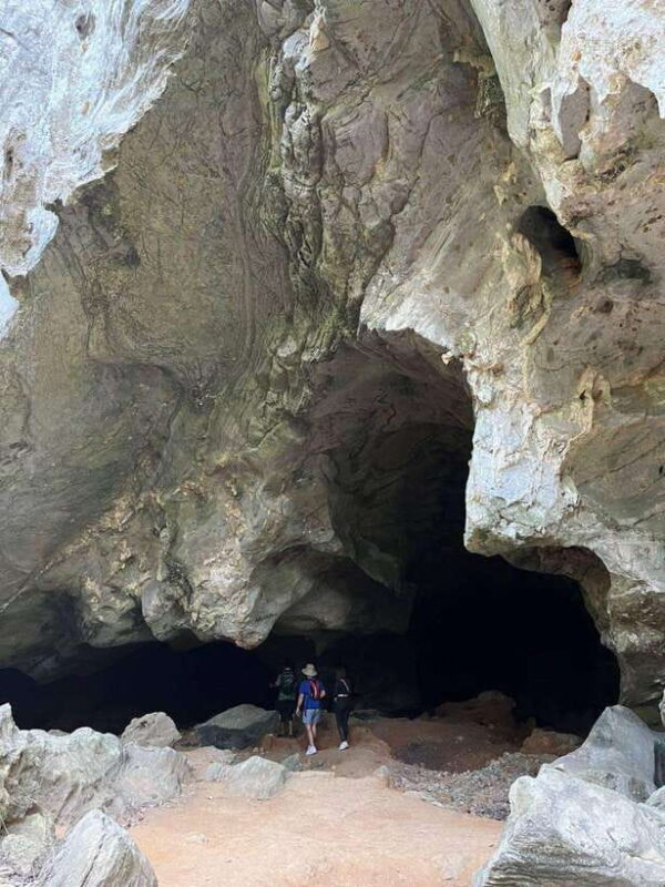 Langkawi: Kayaking Adventure and Swimming - An In-Depth Look at the Langkawi Kayaking Adventure