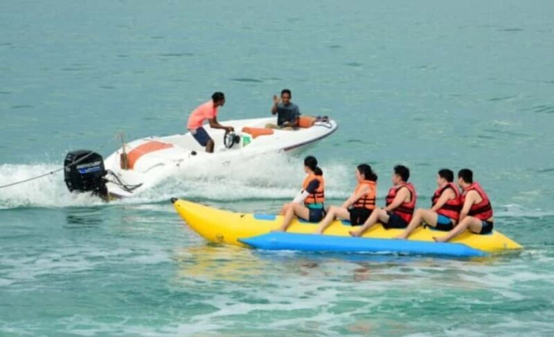 Langkawi: Sunset Cruise with BBQ Dinner & Unlimited Drinks - Atmosphere and Social Vibe