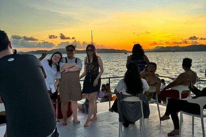 Langkawi Sunset Cruise with Buffet Dinner Jacuzzi & Hotel Pick up - The Sum Up