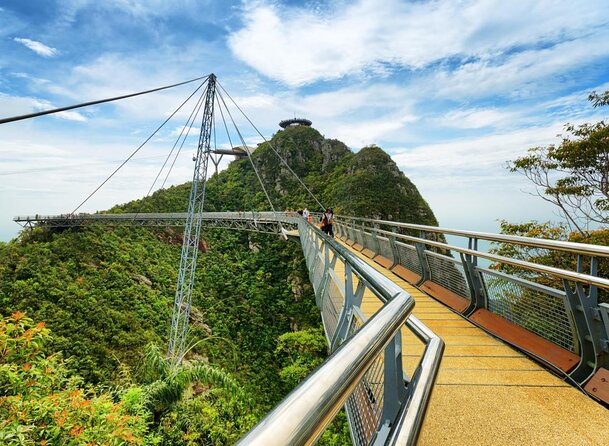 Langkawi Tour With Skybridgewalk,Langkawi Cable Car,Oriental Village Pass - Good To Know