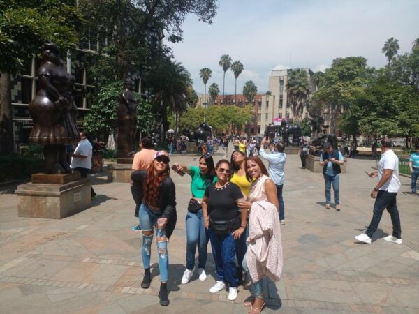 Language Exchange: Friend for a Day in Medellin - Directions