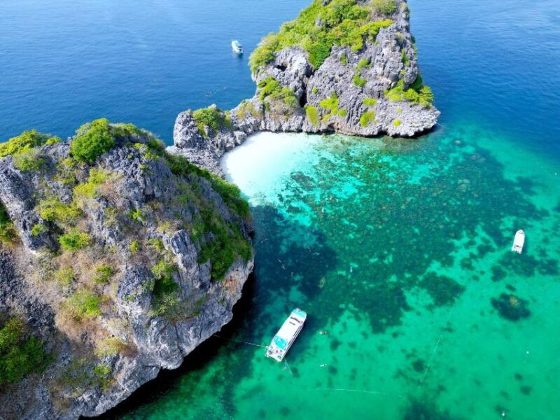 Lanta: Koh Rok & Koh Haa Snorkel & Beach Tour by Speedboat - Itinerary Highlights